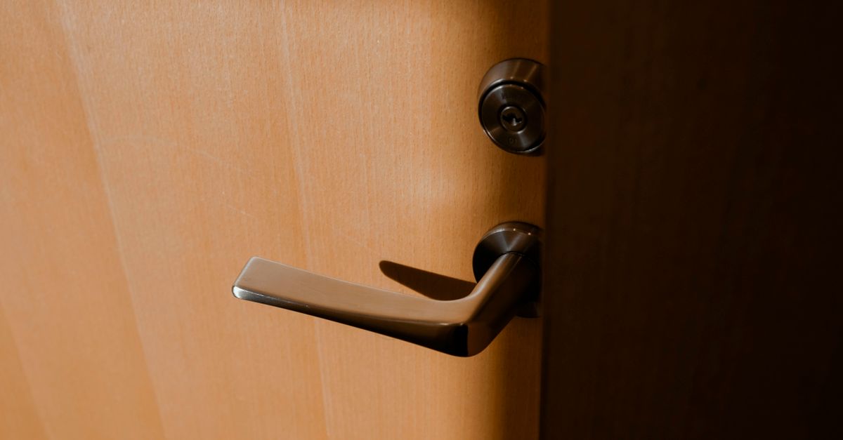 locksmith hands door — Parsippany Locksmith